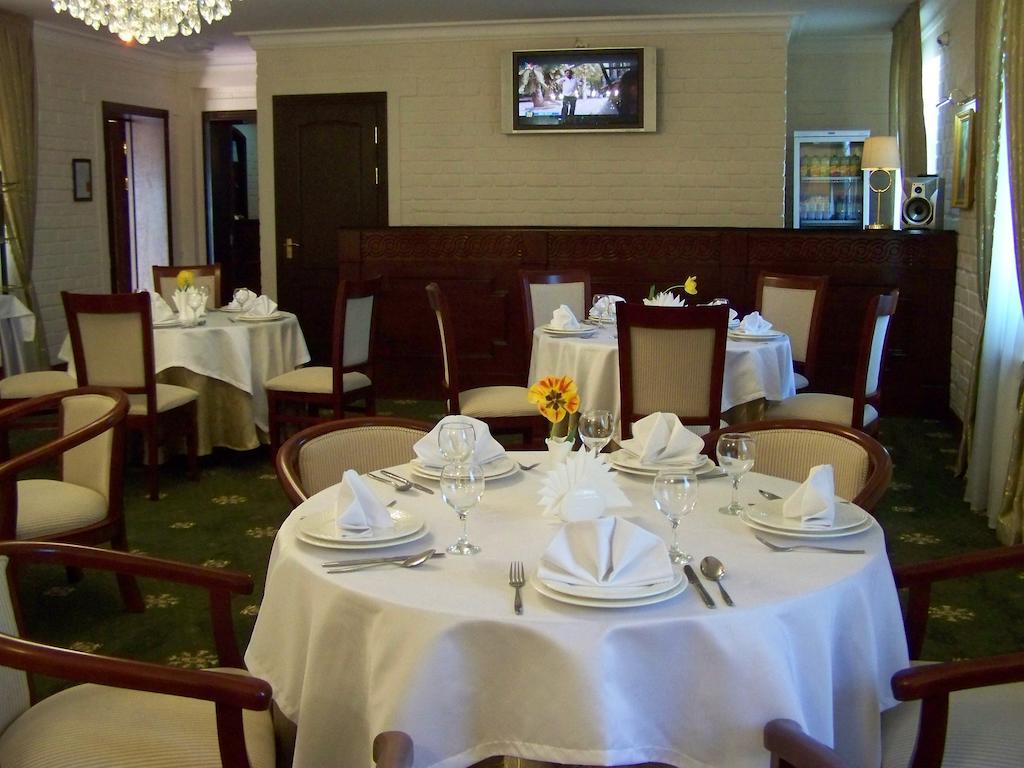 Arien Plaza Hotel Tashkent Esterno foto